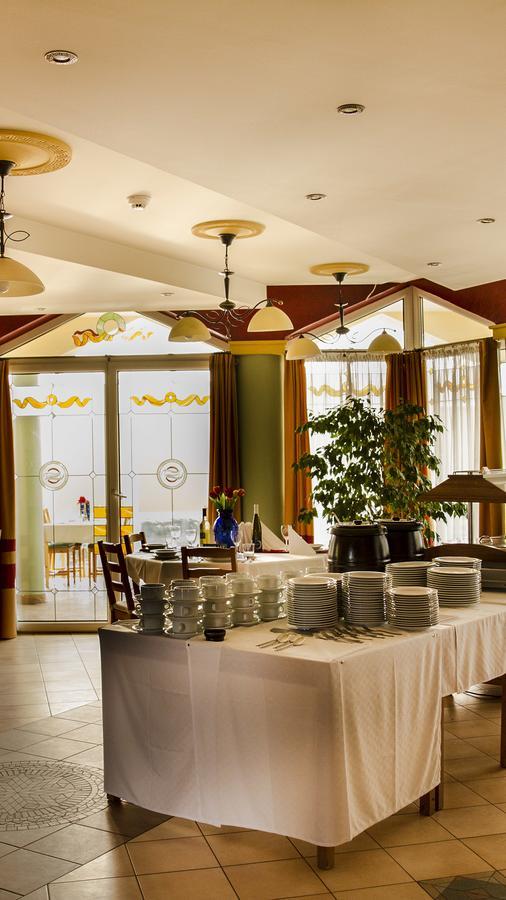 La Curia Panzio Bed & Breakfast Dunaszeg Luaran gambar
